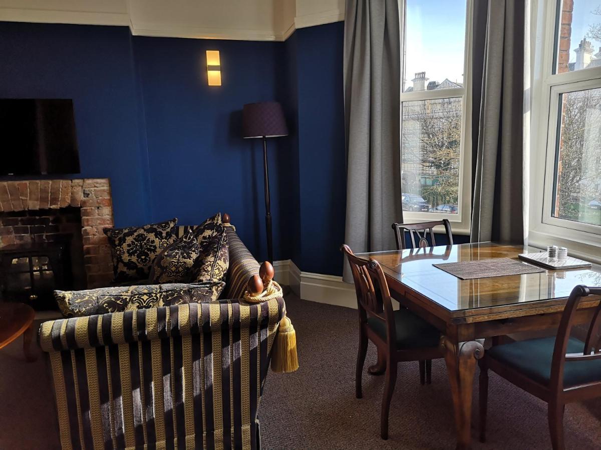 2 Bedroom Apartment At Kent Escapes Short Lets & Serviced Accommodation Kent, Bouverie Escape Folkestone With Wifi Exteriér fotografie