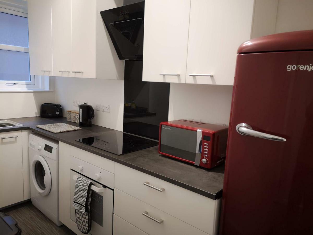 2 Bedroom Apartment At Kent Escapes Short Lets & Serviced Accommodation Kent, Bouverie Escape Folkestone With Wifi Exteriér fotografie
